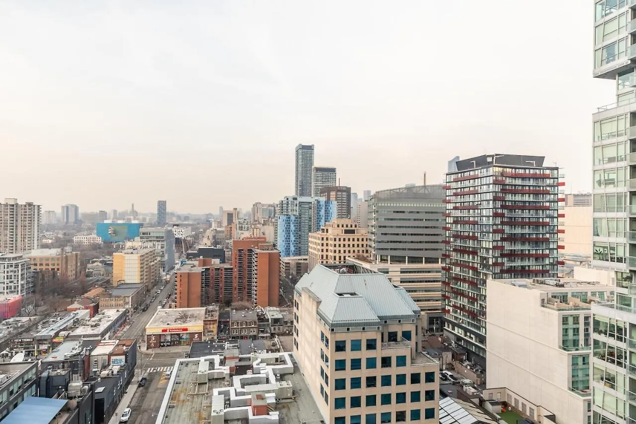 Luxury 2 Bedroom In The Heart Of Entertainment District W/ Cn Tower View Toronto Apartment
