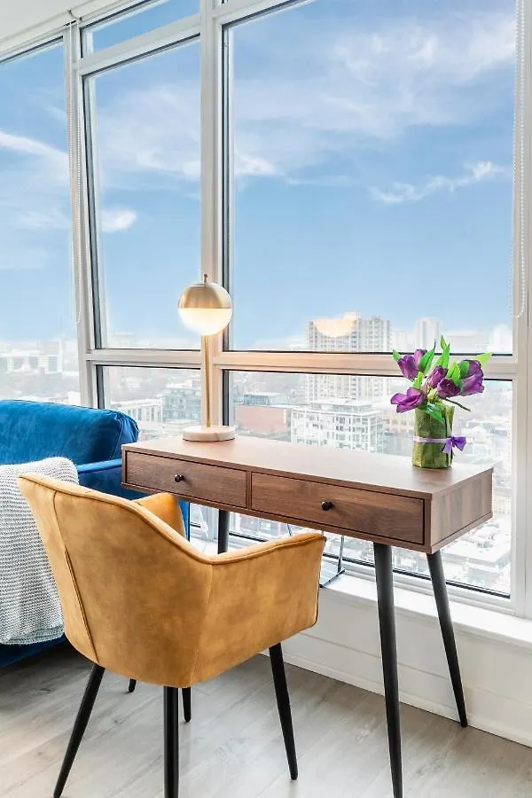 Luxury 2 Bedroom In The Heart Of Entertainment District W/ Cn Tower View Toronto Appartement