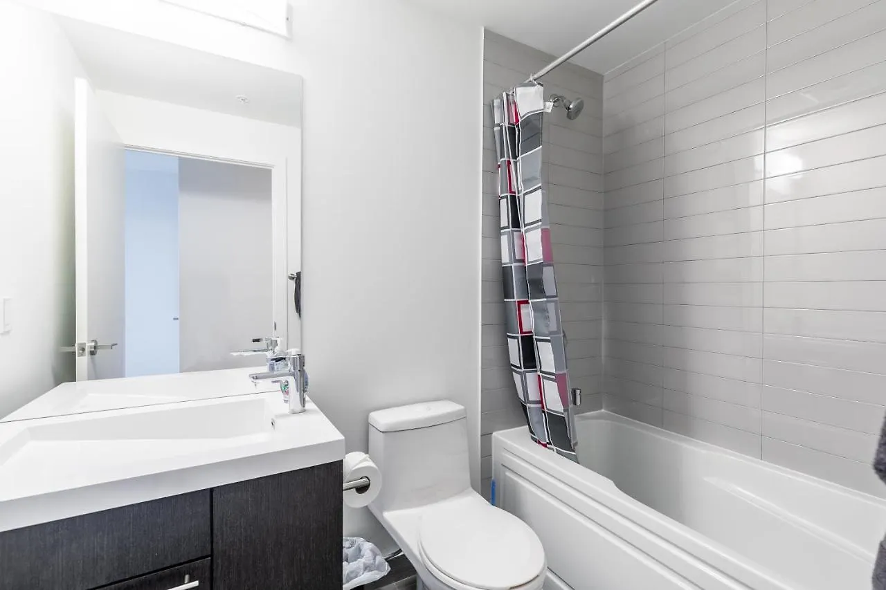 Luxury 2 Bedroom In The Heart Of Entertainment District W/ Cn Tower View Toronto