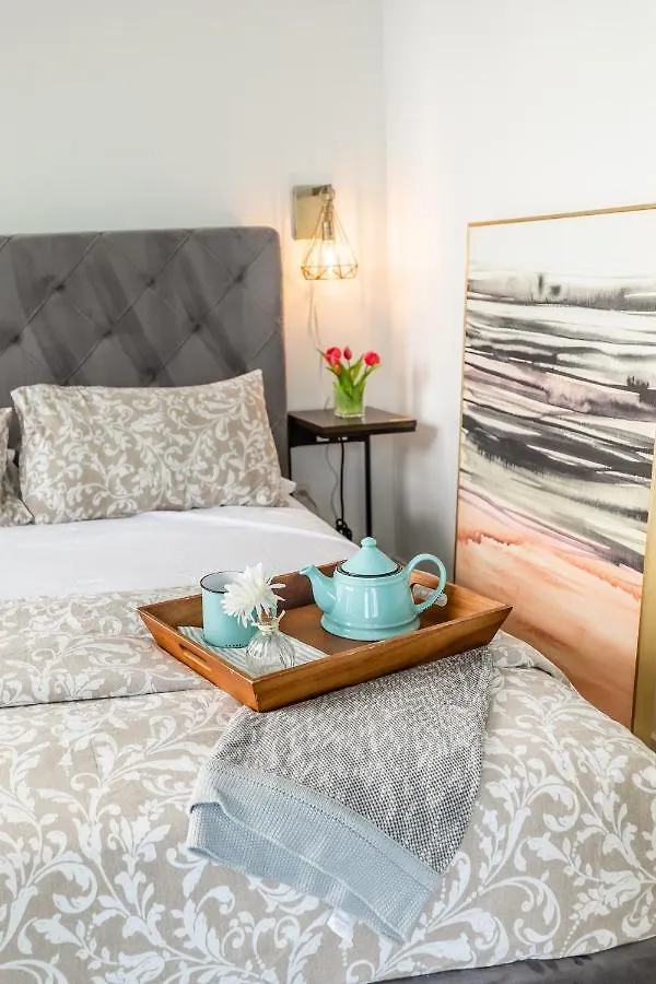 Appartement Luxury 2 Bedroom In The Heart Of Entertainment District W/ Cn Tower View Toronto