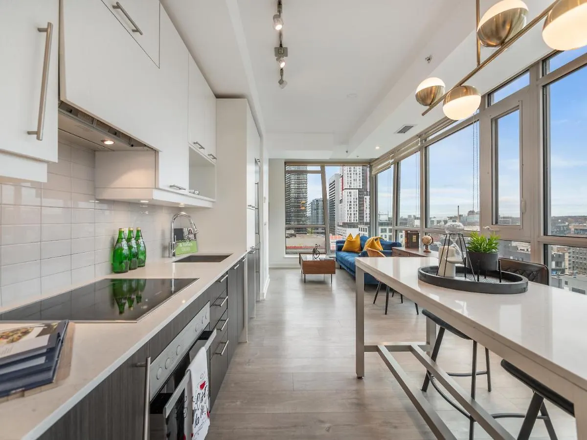 Appartement Luxury 2 Bedroom In The Heart Of Entertainment District W/ Cn Tower View Toronto